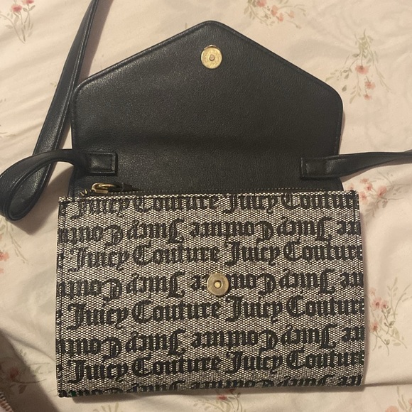 Juicy couture Black Crossbody Purse - Picture 7 of 9